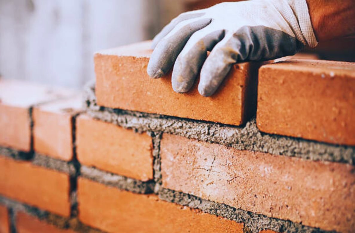 Brick Masonry & Plastering